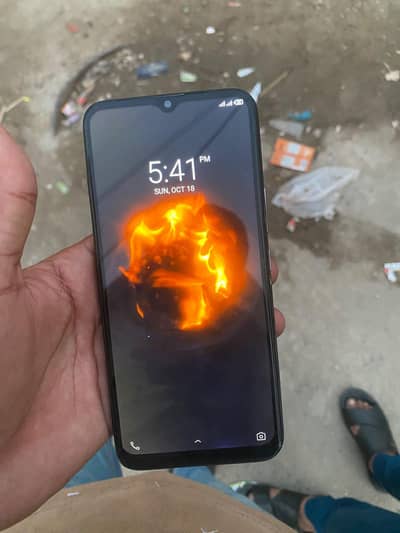 Infinix Hot 8