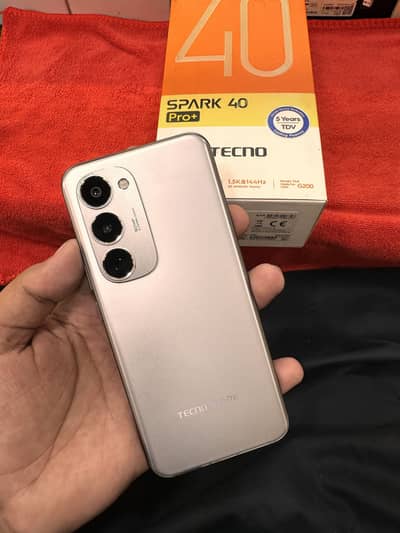 Tecno Spark 40 Pro Plus 8/256 10/10 Lush With box and charger