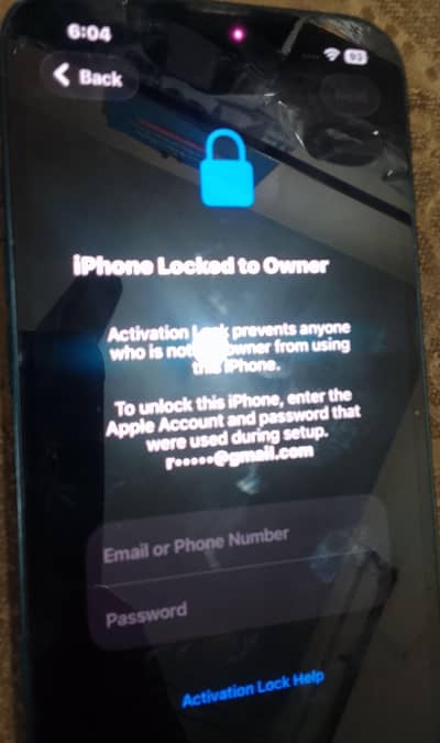 Apple iPhone 13