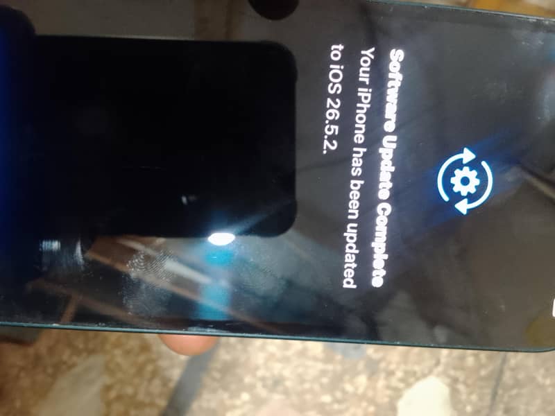 Apple iPhone 13 2
