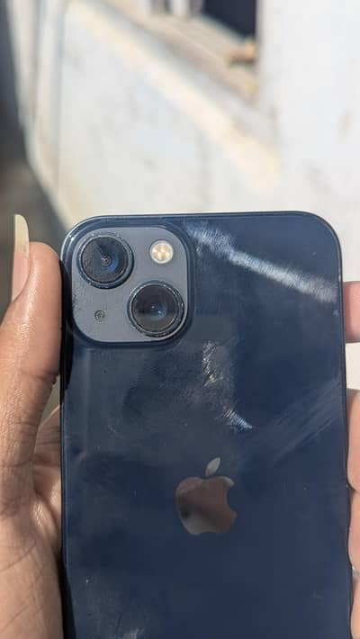 Apple iPhone 13