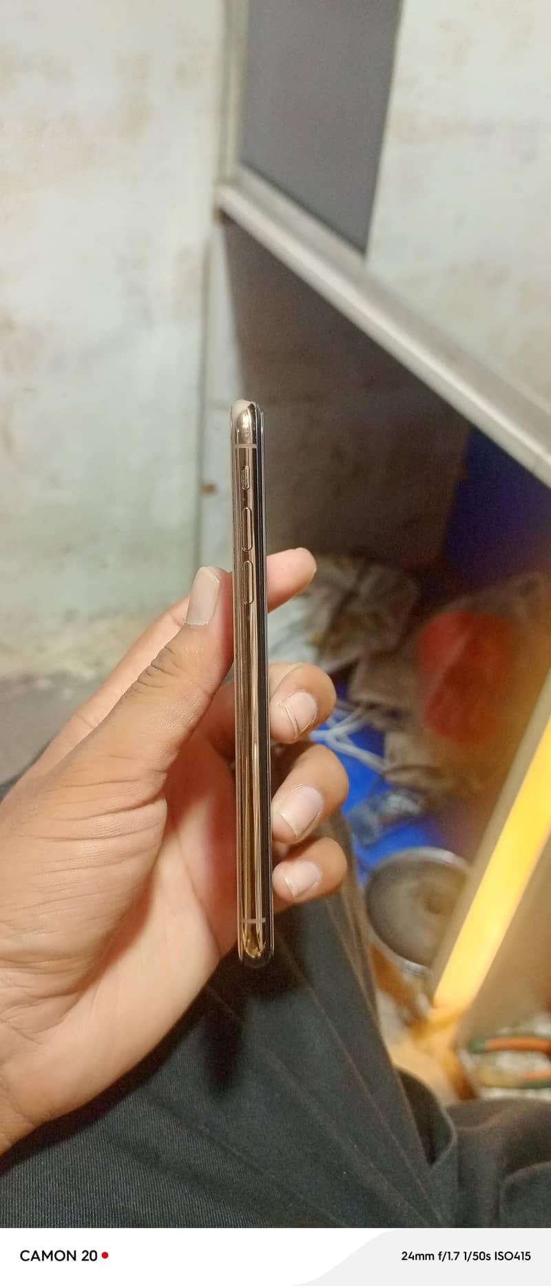 Apple iPhone XS 5