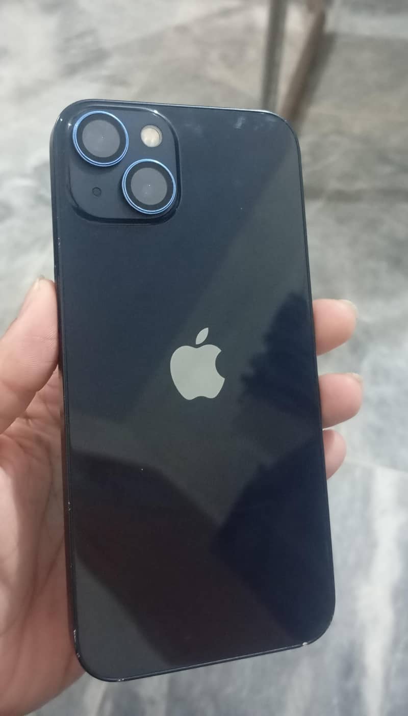 Apple iPhone 13 2