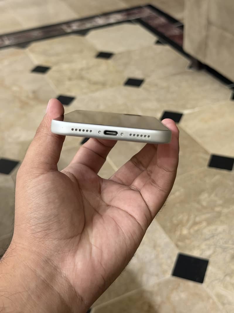 Apple iPhone 17 Pro Max 1