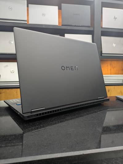 HP OMEN 16 Gaming Laptop | Ryzen 7 7840HS | Radeon 780M
