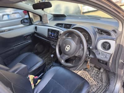 Toyota Vitz 2011