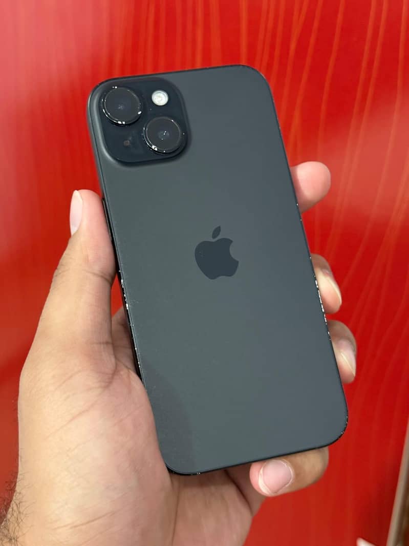 Apple iPhone 15 1