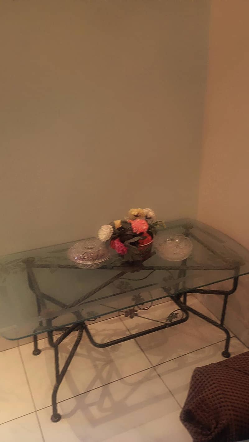 Iron Side table 0