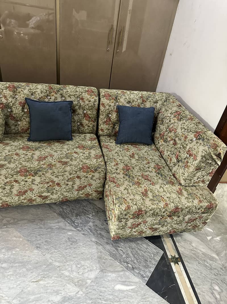 Sofa L shaped 1