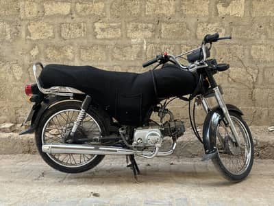United feels like honda - United 70cc Bike for sale in karachi