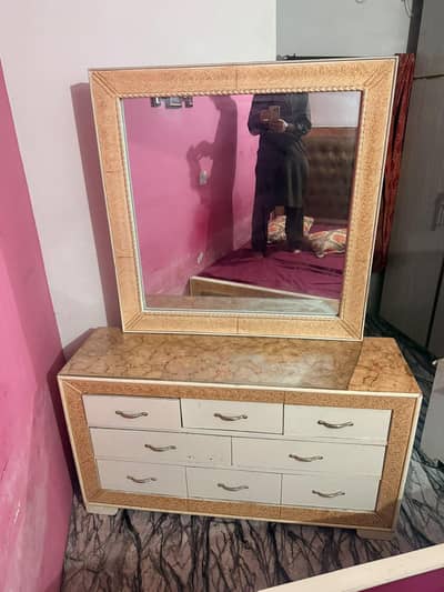 dressing table with big mirror- 7 drawer urgent sale