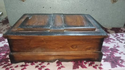 old wooden qaran Karen box