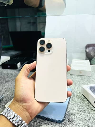 Apple iPhone 16 Plus