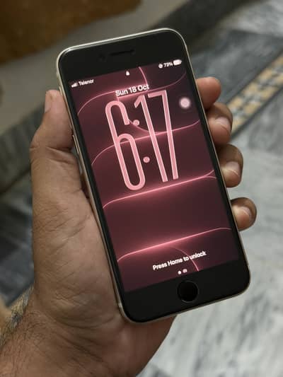 Apple iPhone SE 2022 3rd Generation