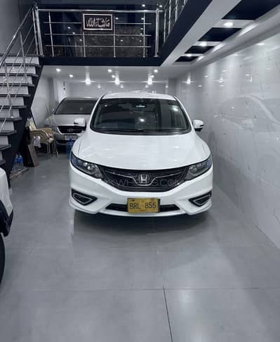 Honda Jade Hybrid 2015
