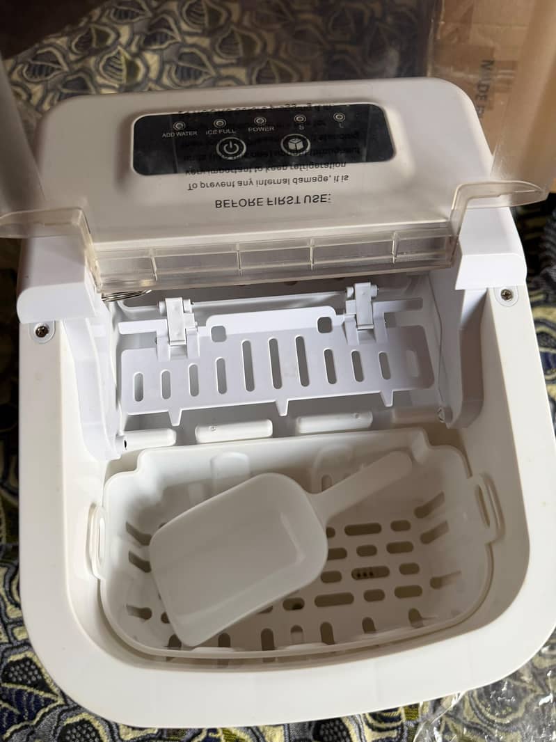Instant Ice Maker 7