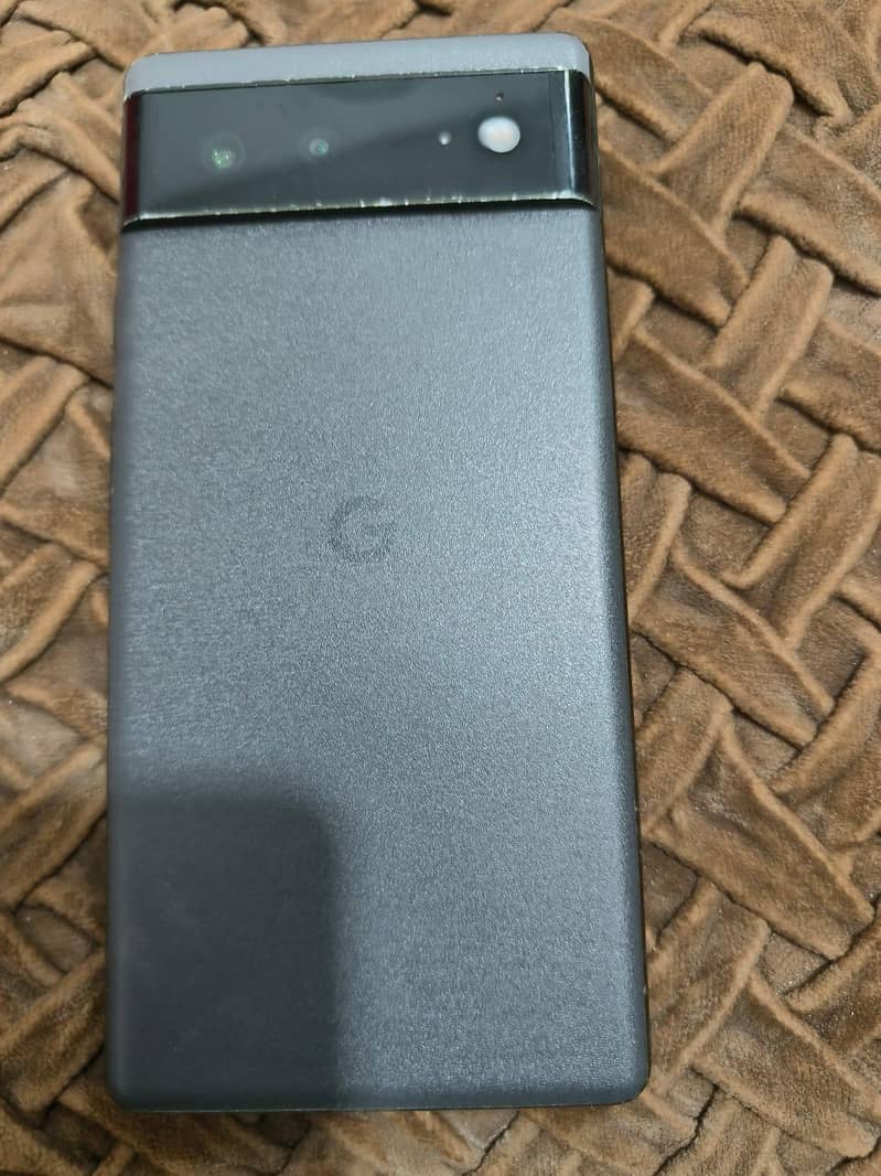 Google Pixel 6 4