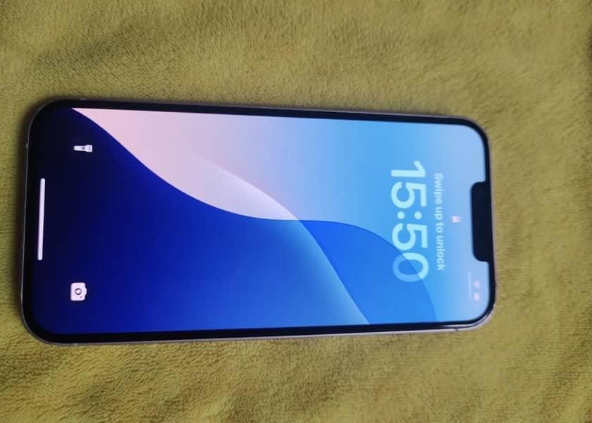 Apple iPhone 13 1