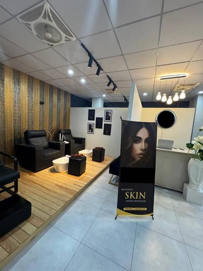 Saloon And LashBar