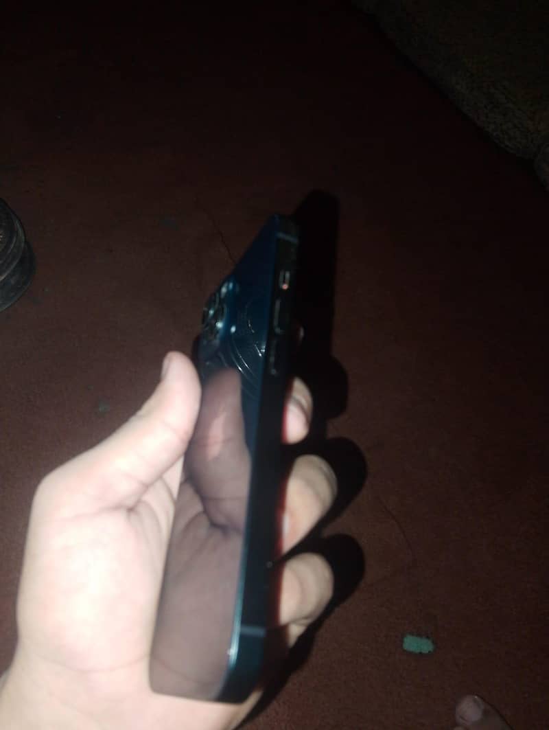 Apple iPhone 14 1