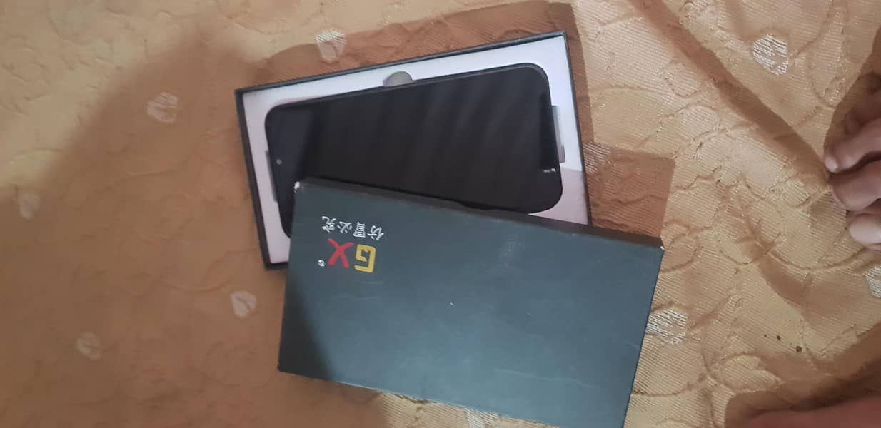 Apple iPhone 11 Pro Max 0
