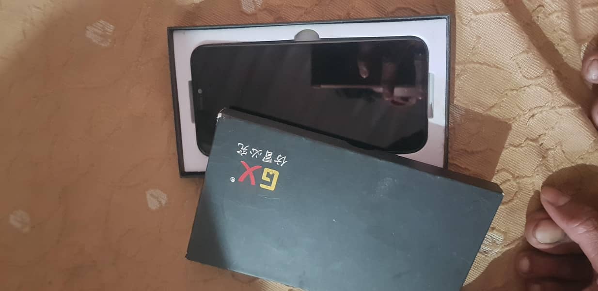 Apple iPhone 11 Pro Max 1