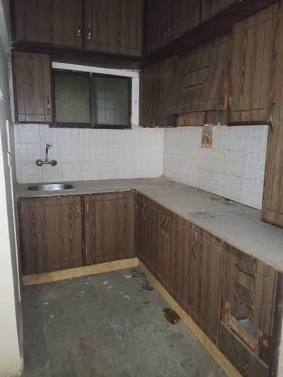 two bed dd apartment for rent in johar