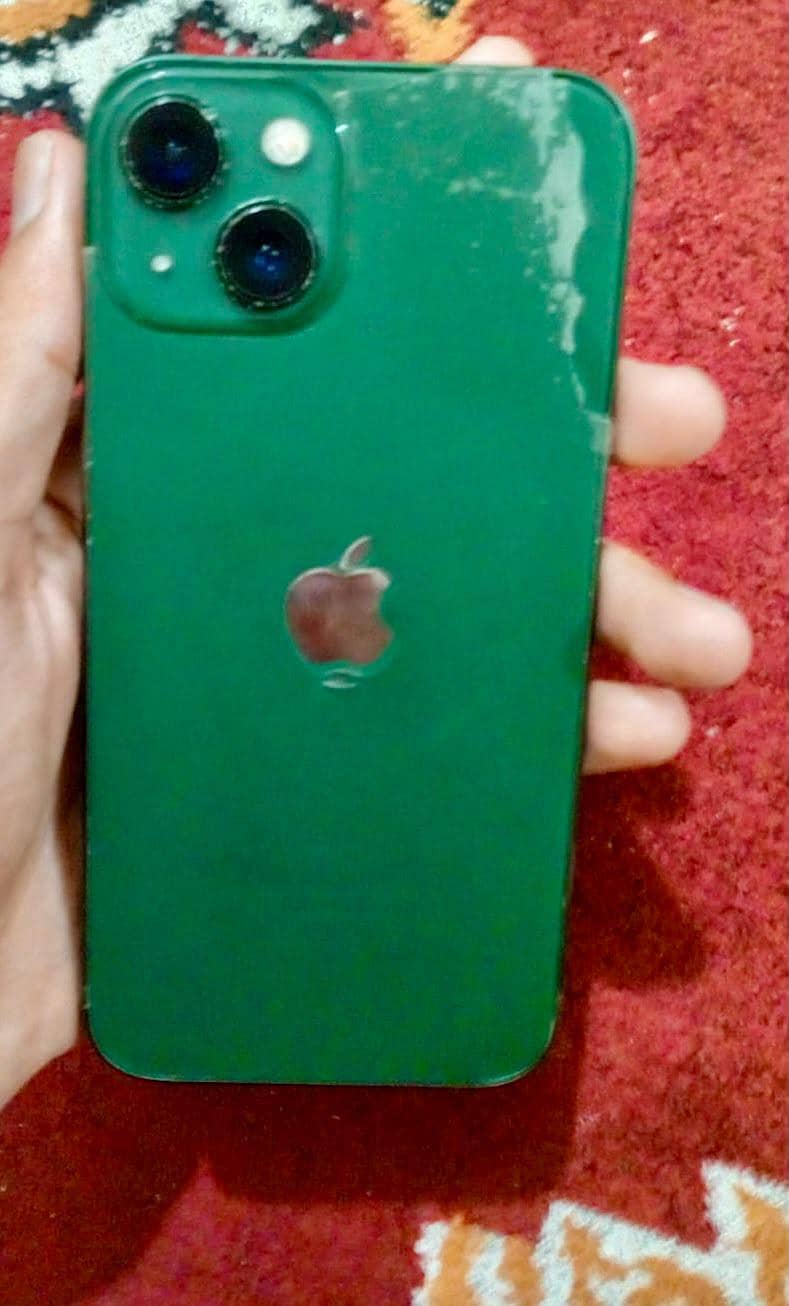 Apple iPhone 13 0