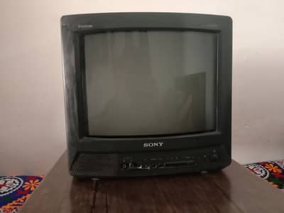 Sony 14 inch Japanes TV for Sale Orignal working old TV