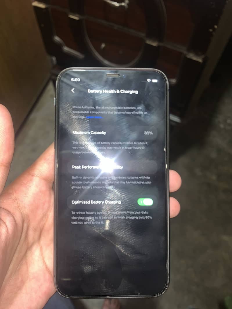 Apple iPhone 11 3