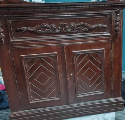 Bed side table and dressing table