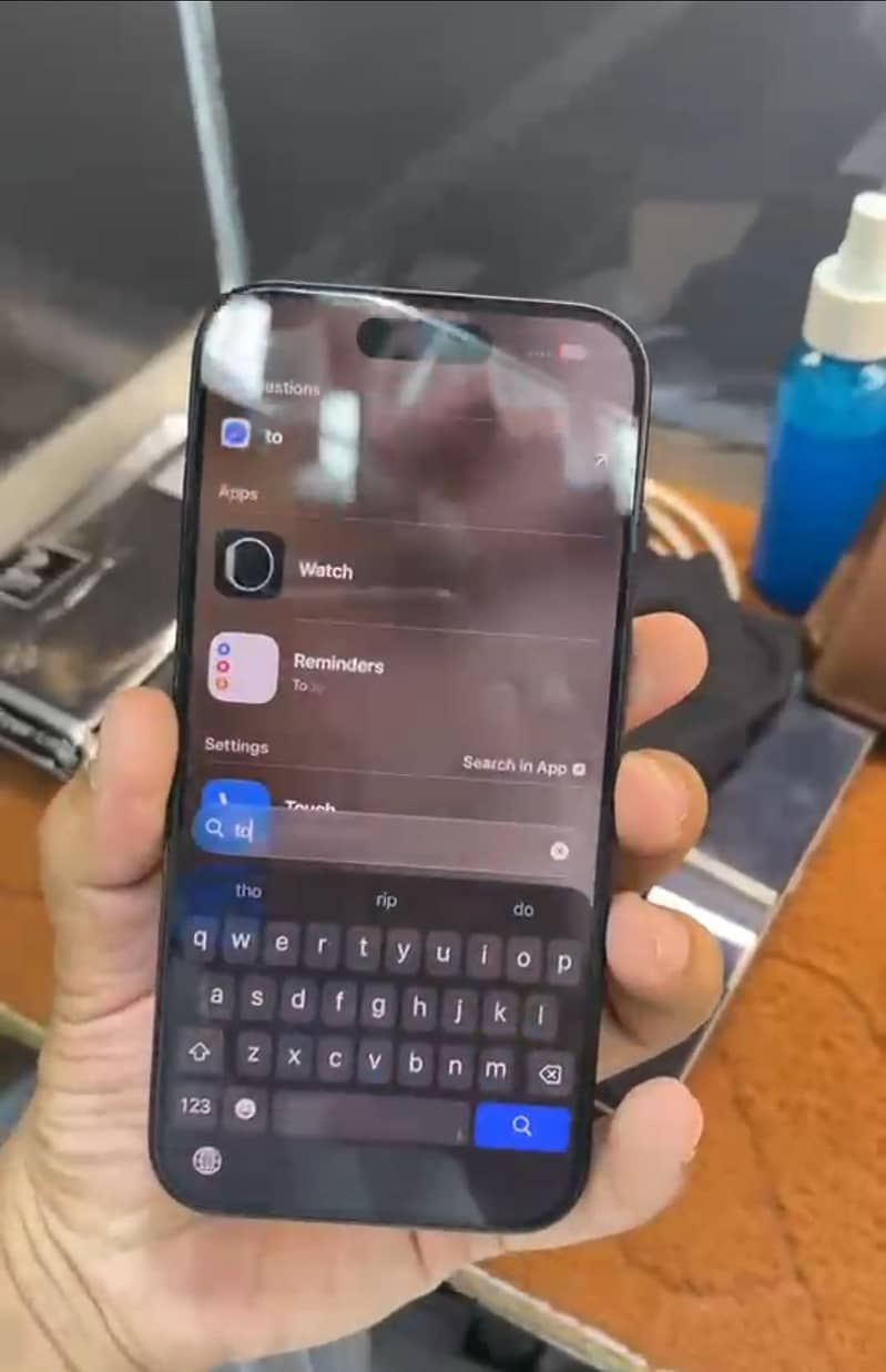 Apple iPhone 15 Pro 2