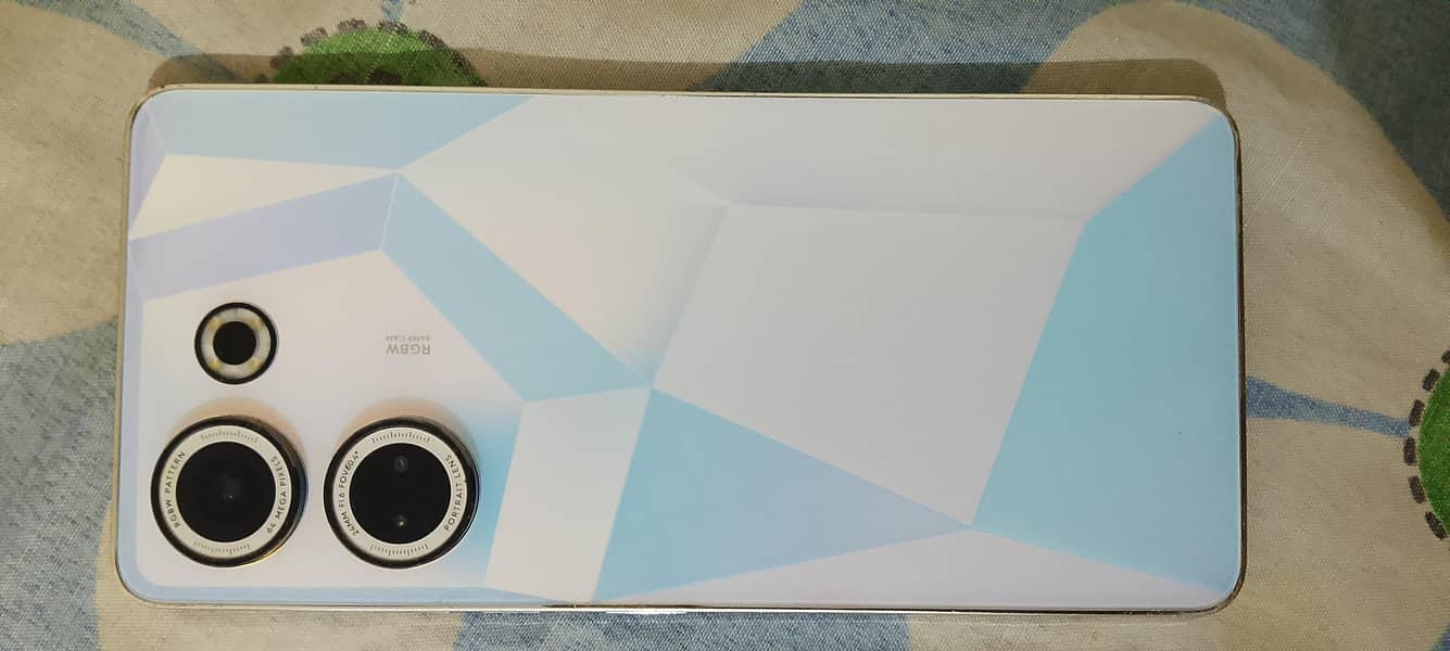 Tecno CAMON 20 7