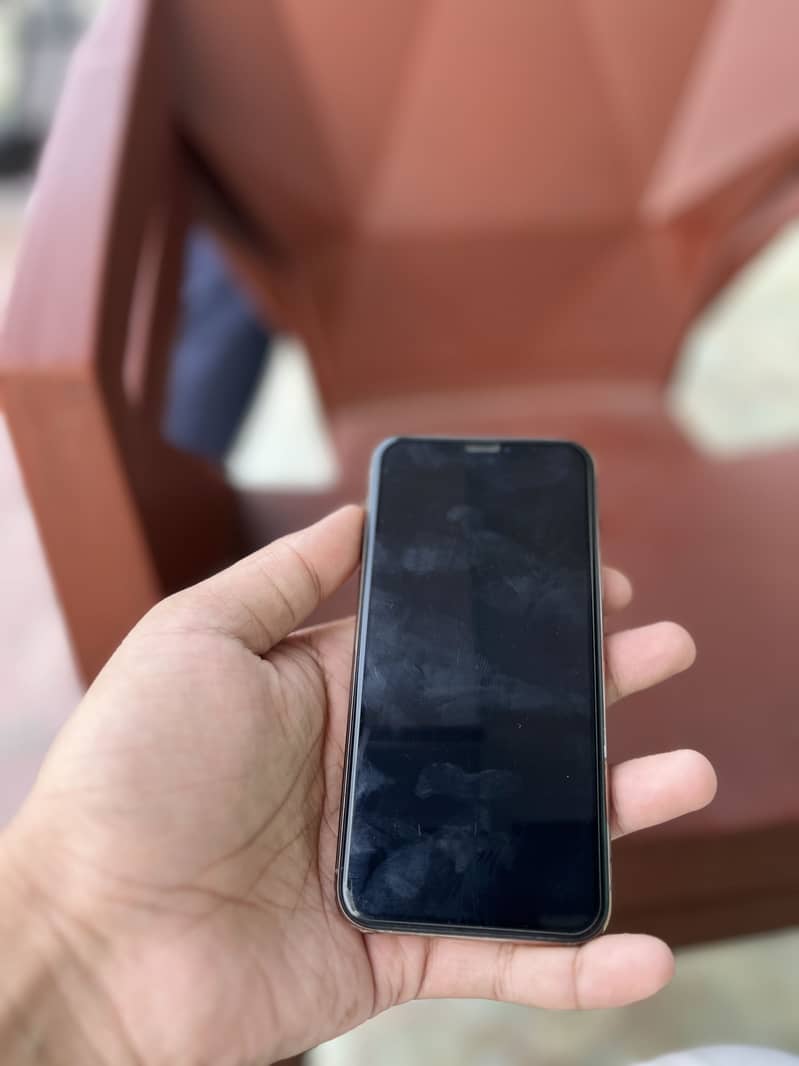 Apple iPhone 11 1