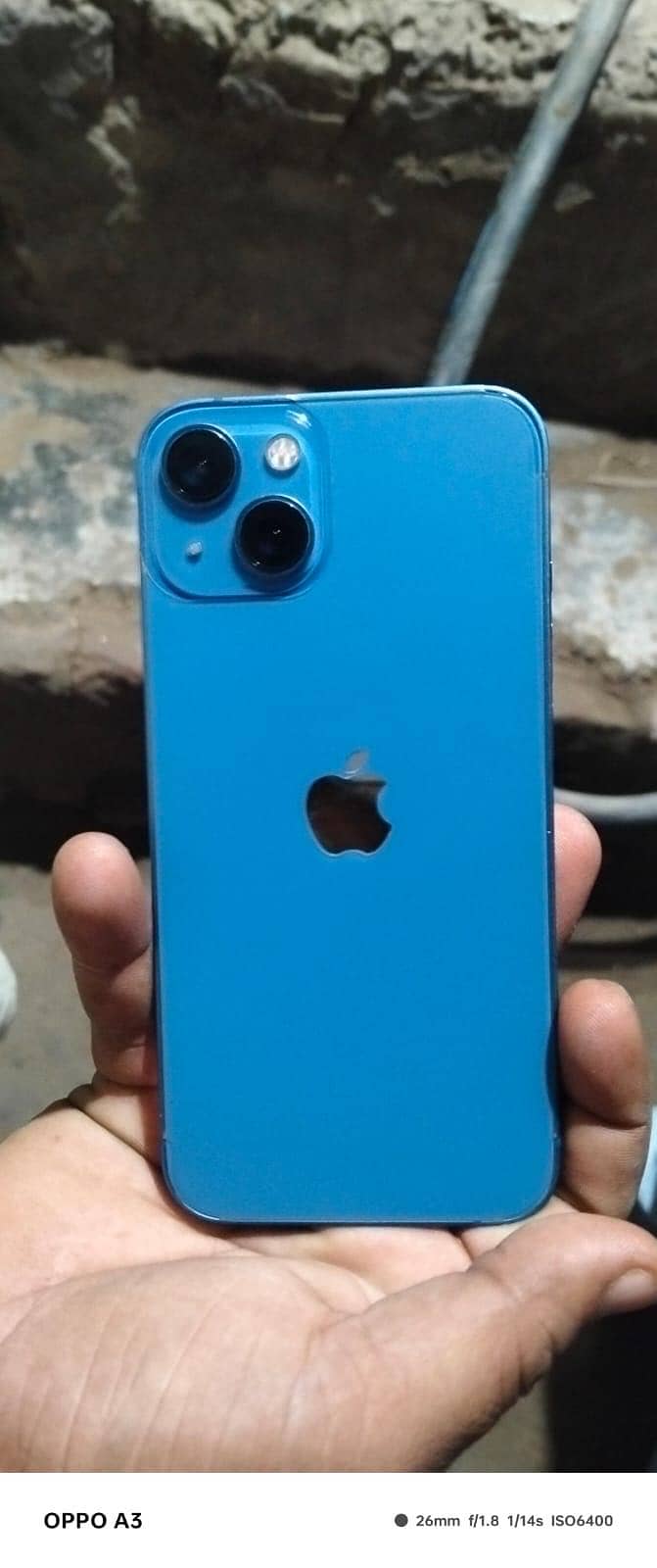 Apple iPhone 13 1