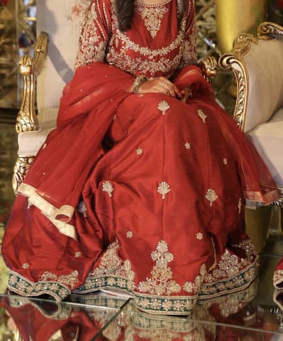 Maroon Raw silk Pishwaas