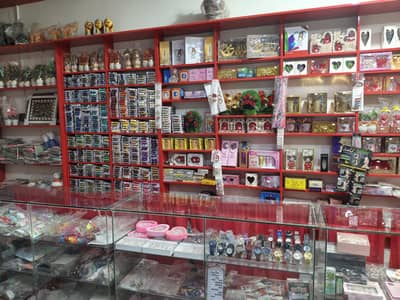 cosmetics+lace pata +Manyari & gift shop