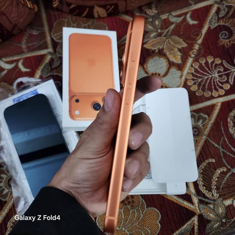 Apple iPhone 17 Pro Max 1