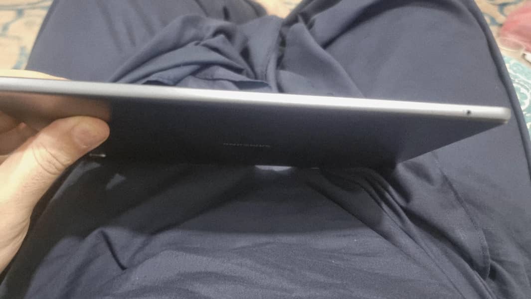 samsung A7 4