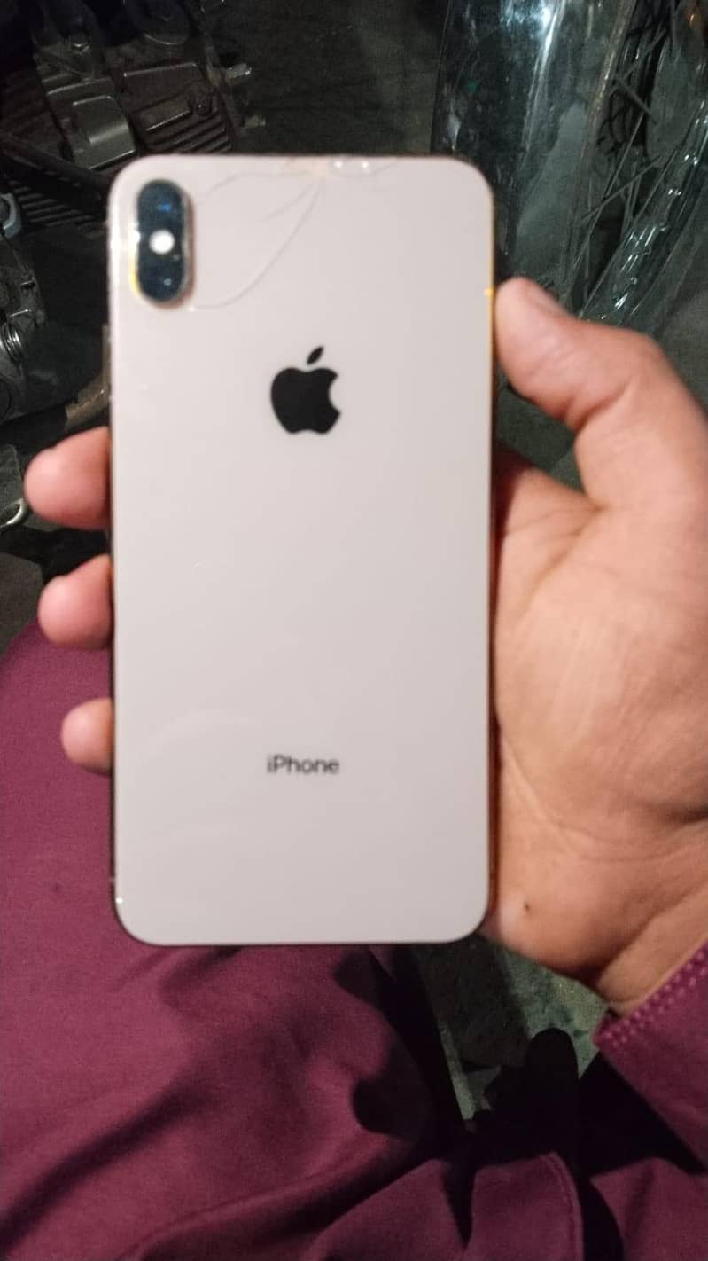 Apple iPhone XS Max 0
