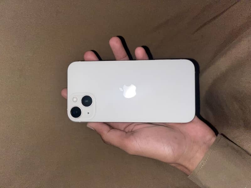 Apple iPhone 14 4