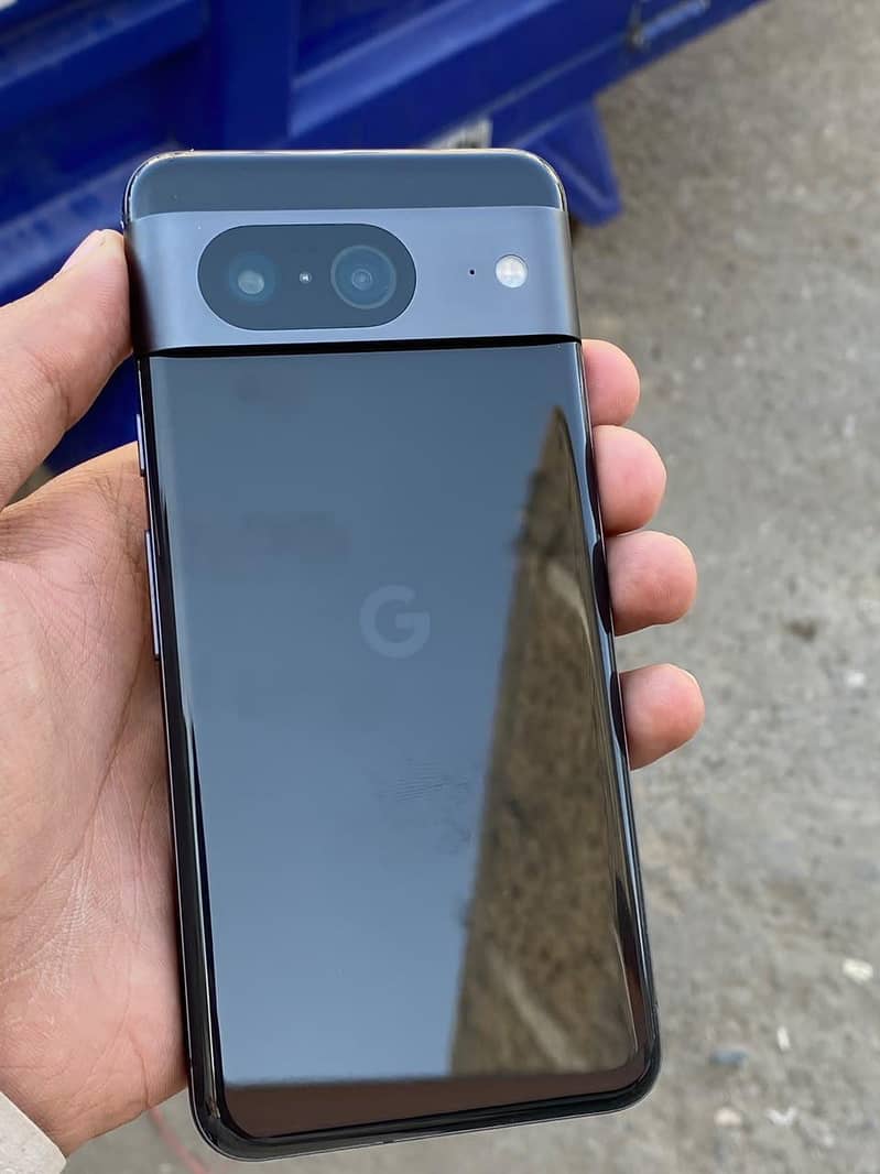 Google Pixel 8 3