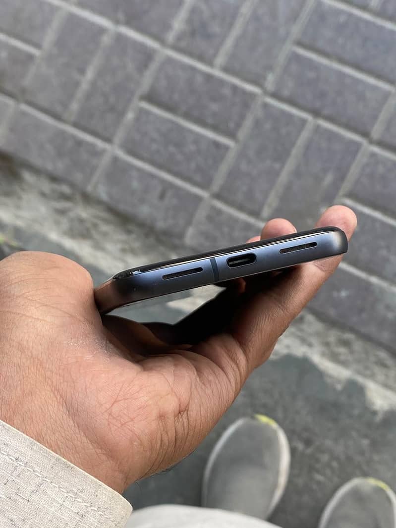 Google Pixel 8 7