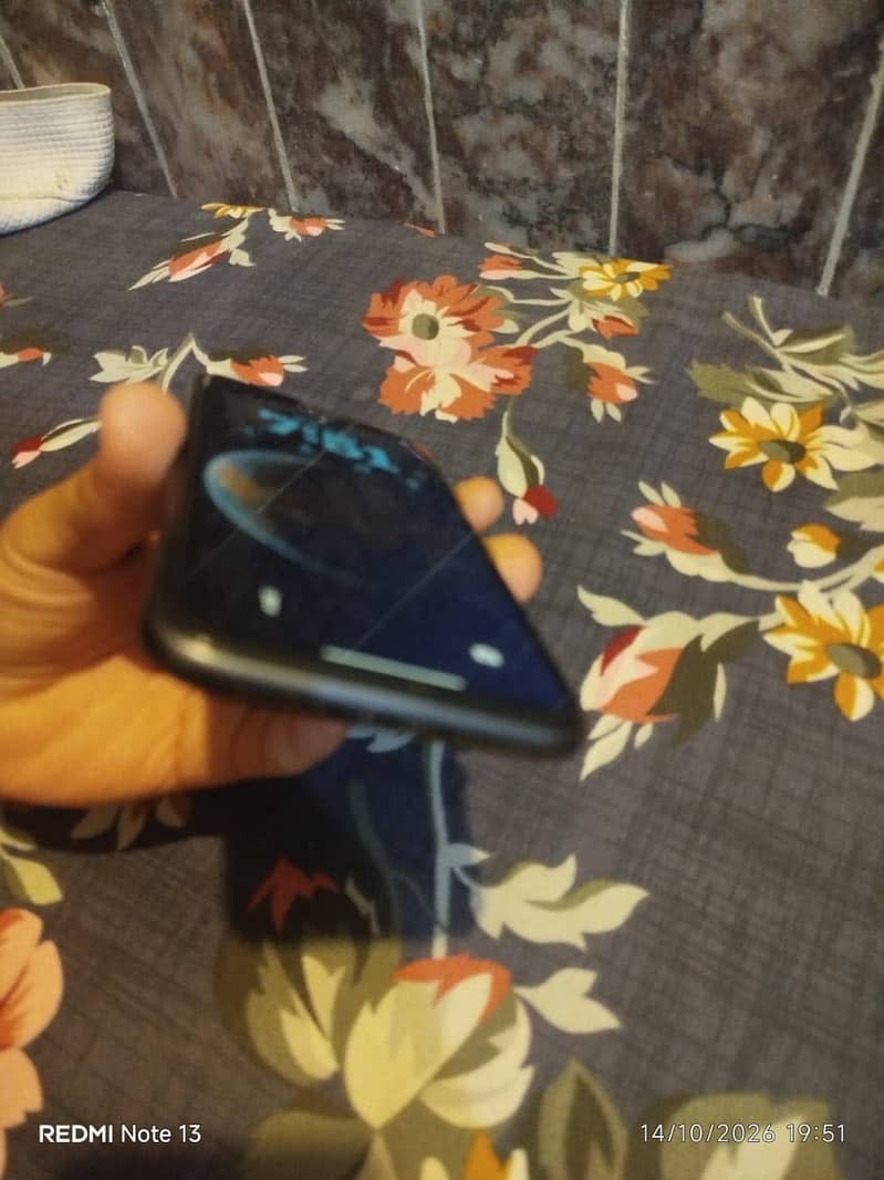 Apple iPhone 11 8