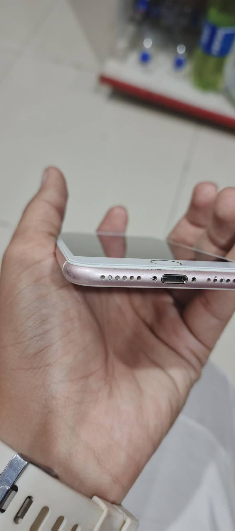Apple iPhone 7 1