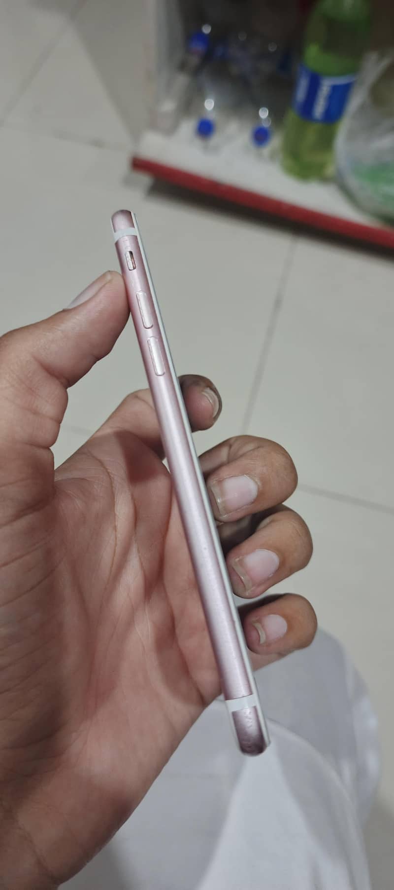 Apple iPhone 7 2