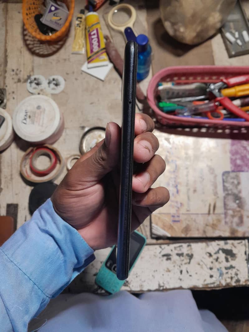 Samsung Mobile A10 2