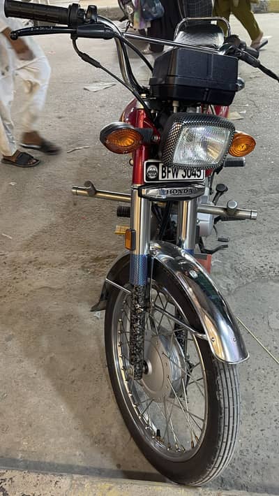 Honda CG 125 2025