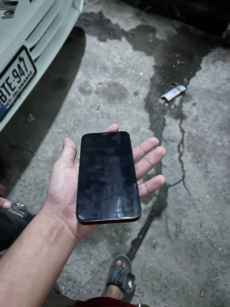 Iphone 12 jv 4