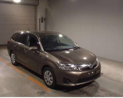Toyota Corolla Fielder 2015 model